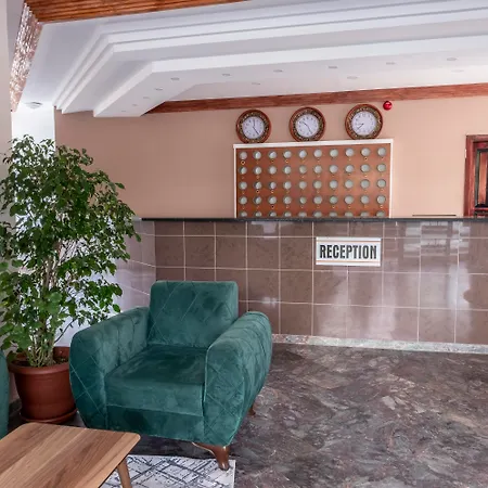 Spring Ξενοδοχείο