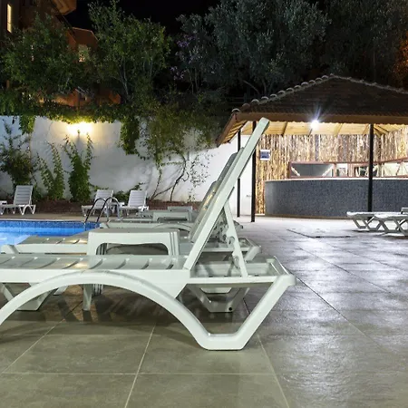 Spring Ξενοδοχείο 3*