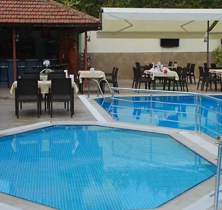 Szálloda Spring 3*